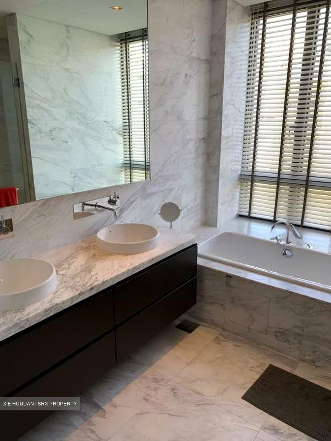 Sui Generis (D10), Condominium #589235111